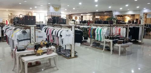 合肥服裝工廠店T恤10元一件，是噱頭還是真營(yíng)銷？小編親歷為你揭秘